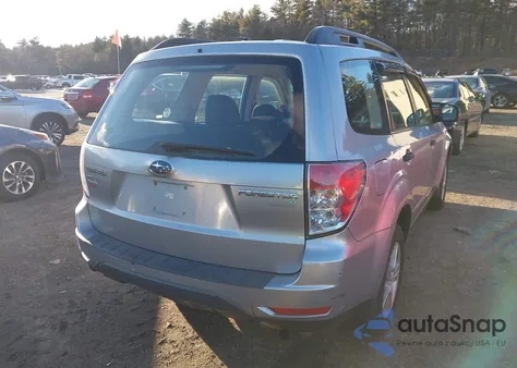 2012 Subaru Forester 2.5X из США, поврежденный, VIN JF2SHABC8CH421423